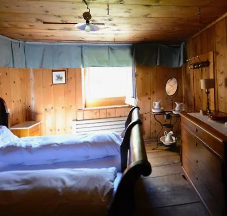 Rifugio Cavaglia Hotel *